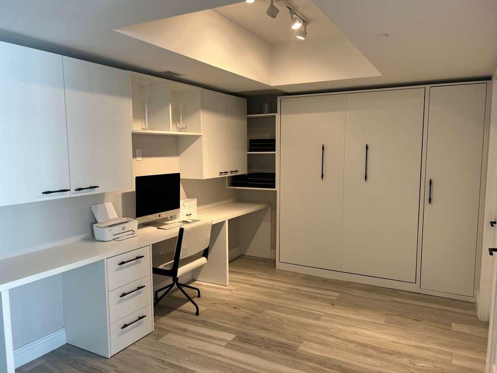 Custom walk-in closet system